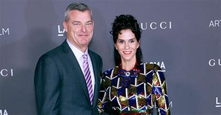 All About Jami Gertz: A Deeper Insight into Her Life and Career