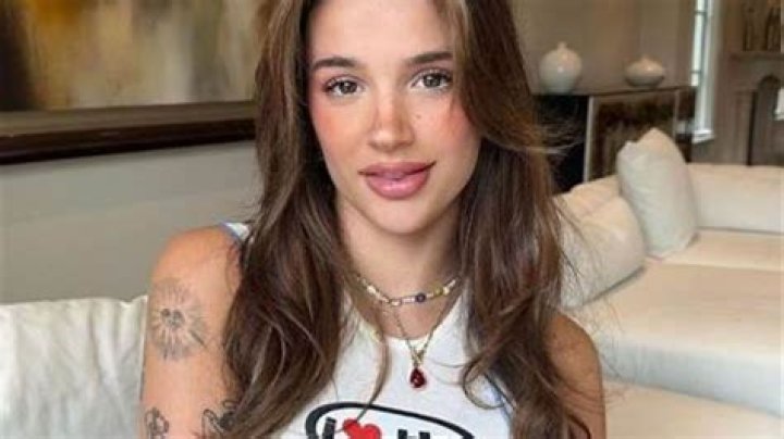 Ari Kytsya: The Rising Star of the Music Industry