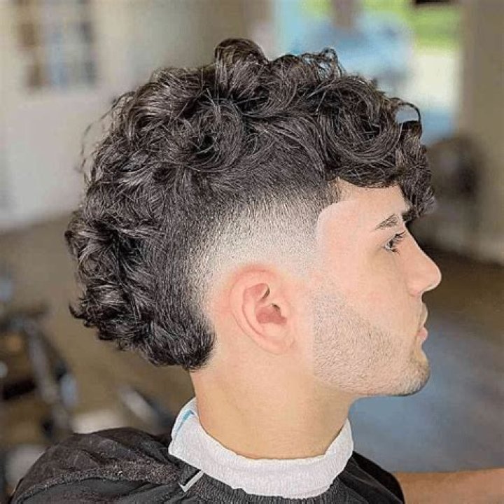 Burst Fade Curly Hair: The Ultimate Guide to This Trendy Haircut