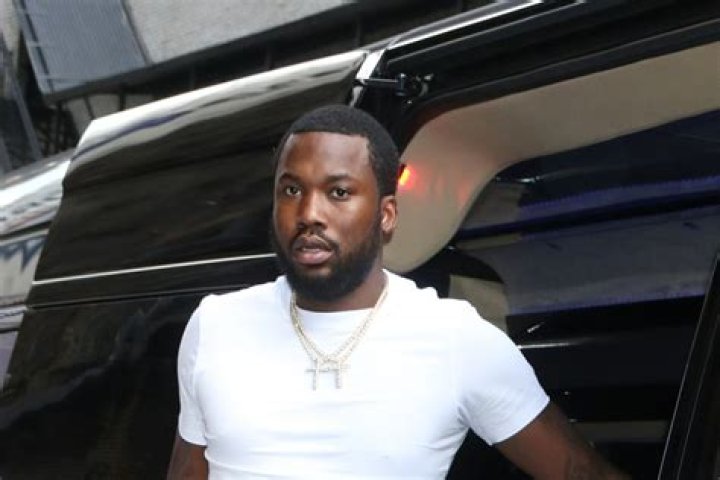 Meek Mill's Height: Unveiling the True Stature of the Hip-Hop Icon