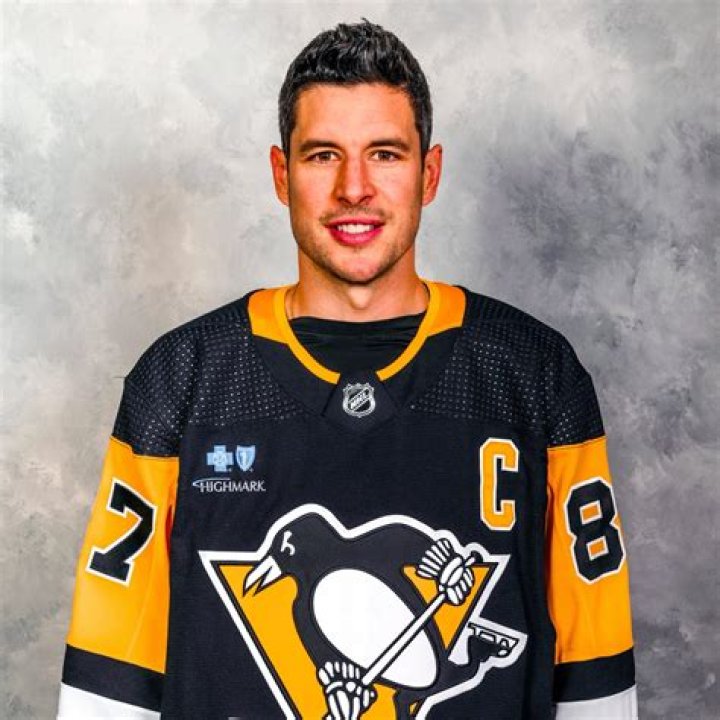Sidney Crosby's Son: A Glimpse into the Life of the Youngest Hockey Prodigy
