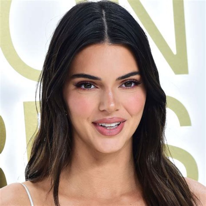 Sophia Rain: The Rising Star of the Digital Era