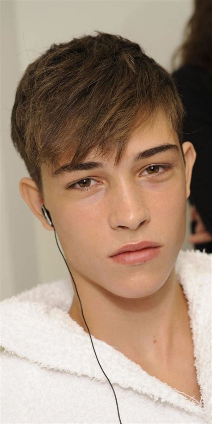 The Enchanting World of Chico Lachowski: A Model's Journey
