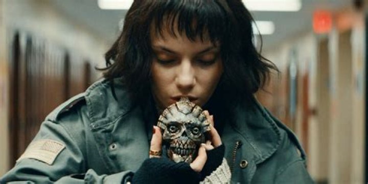 Unveil the Allure: Dafne Keen's Exclusive Content