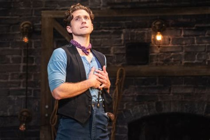 Where Does Aaron Tveit Live Now? Exploring the Life of the Broadway Star